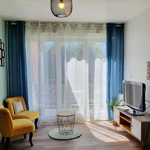 studio-fonctionnel-au-calme-avec-garage-individuel-et-balcon.hotels-rhonealpes.com/